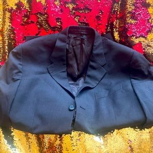 Prada Men’s Sports Jacket don’t have size. Fix a size Lg